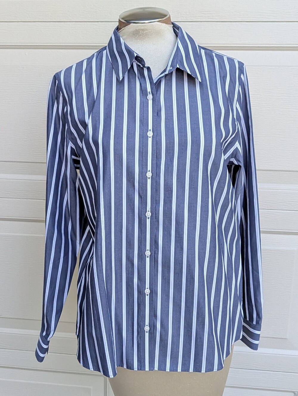 LANDS' END cotton chambray stripe 12